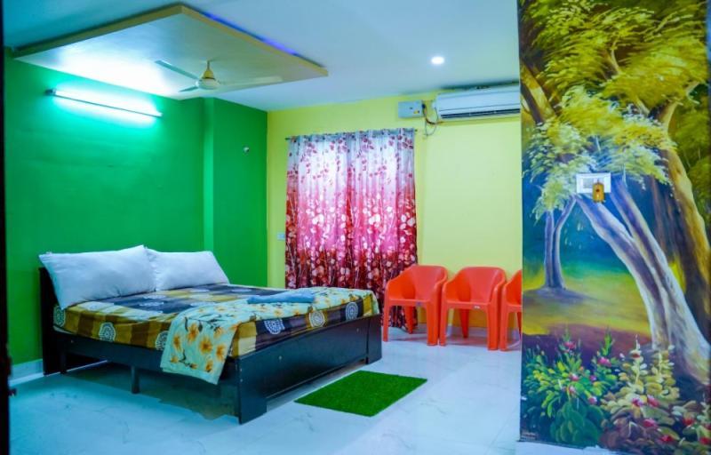 Lotus Pond Resort & Spa Bāpatla Buitenkant foto